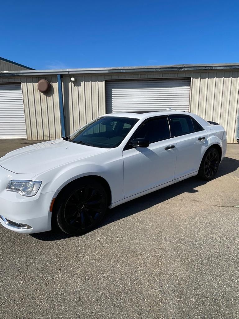 2020 Chrysler 300 Limited