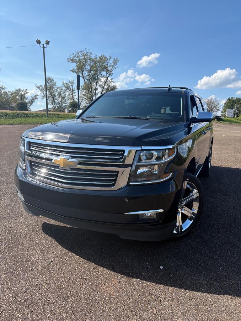 2020 Chevrolet Suburban Premier's photo