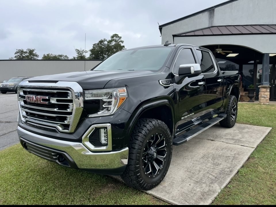 2021 GMC Sierra 1500 SLT's photo