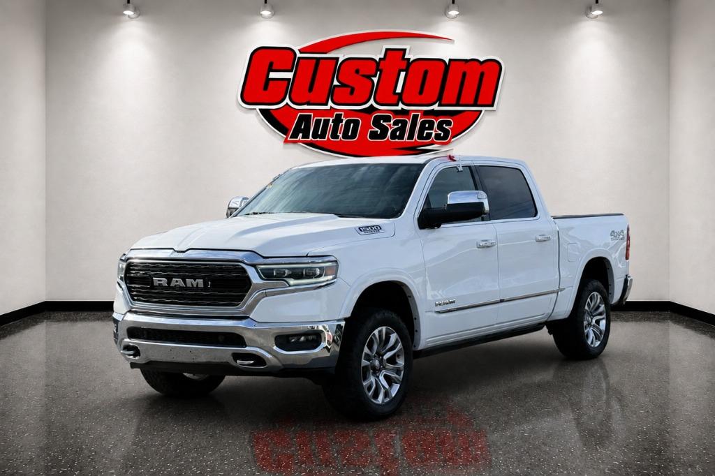 2022 RAM 1500 Limited 4x4 Crew Cab 5'7's photo