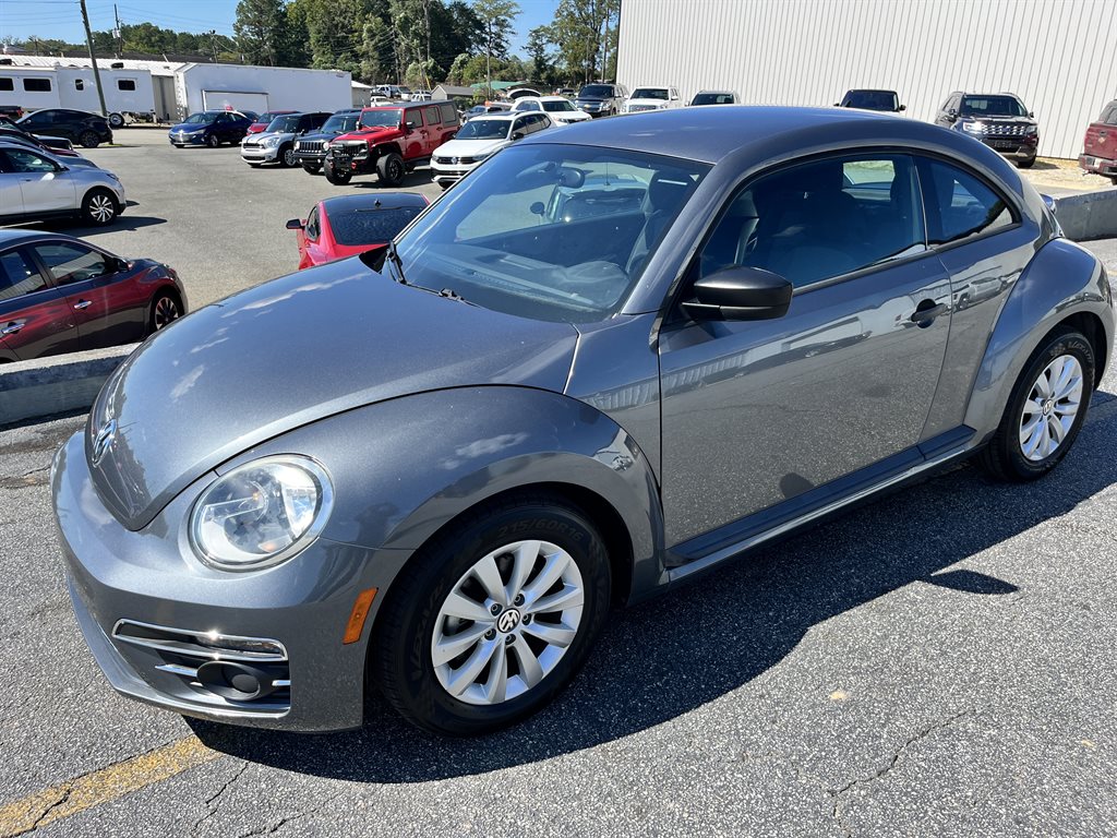 2018 Volkswagen Beetle S