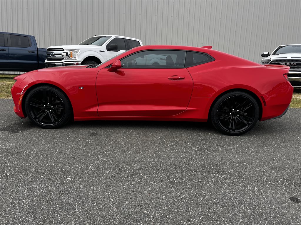 2016 Chevrolet Camaro 2LT's photo