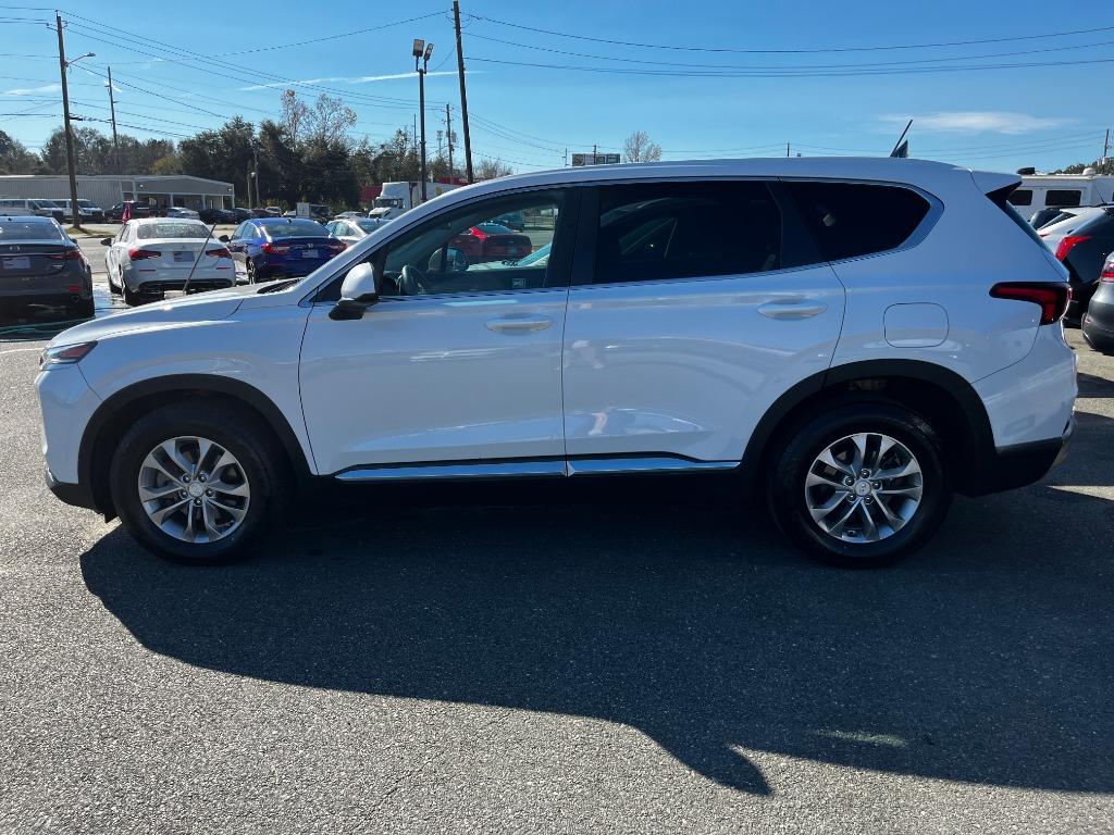 2020 Hyundai Santa Fe SE's photo