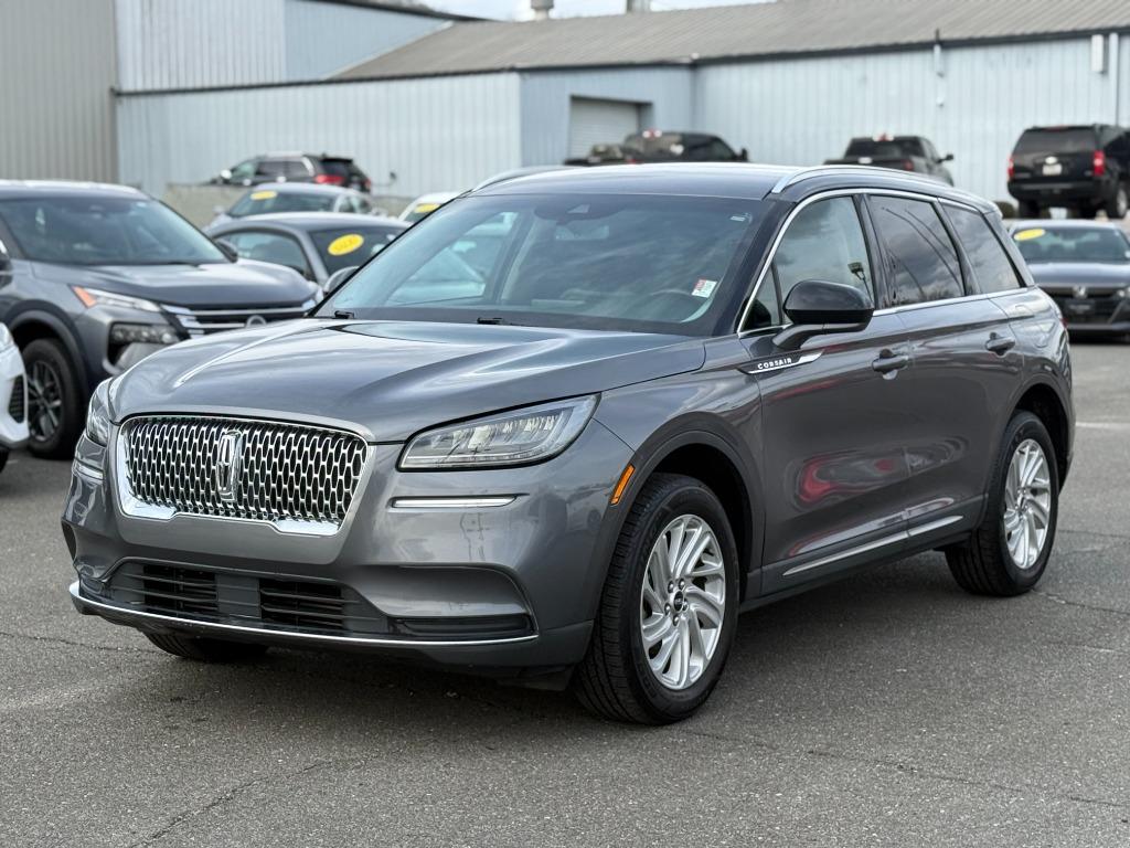 2022 Lincoln Corsair Base