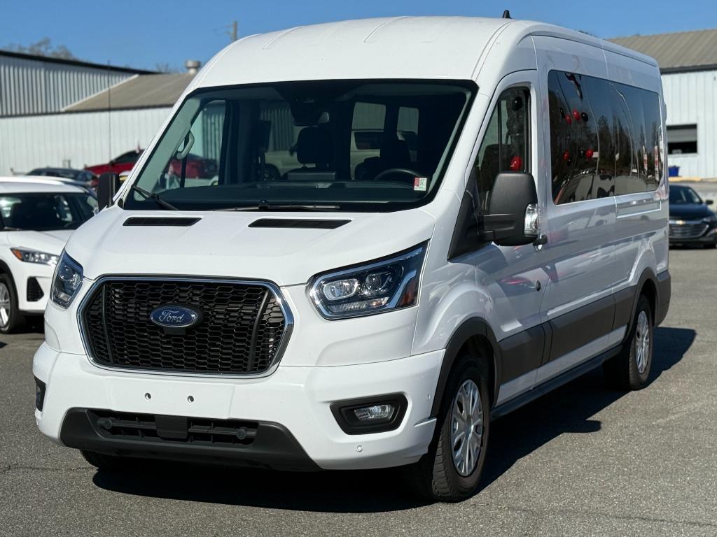2023 Ford Transit 350 XLT Med Roof Sliding Pass. 148's photo