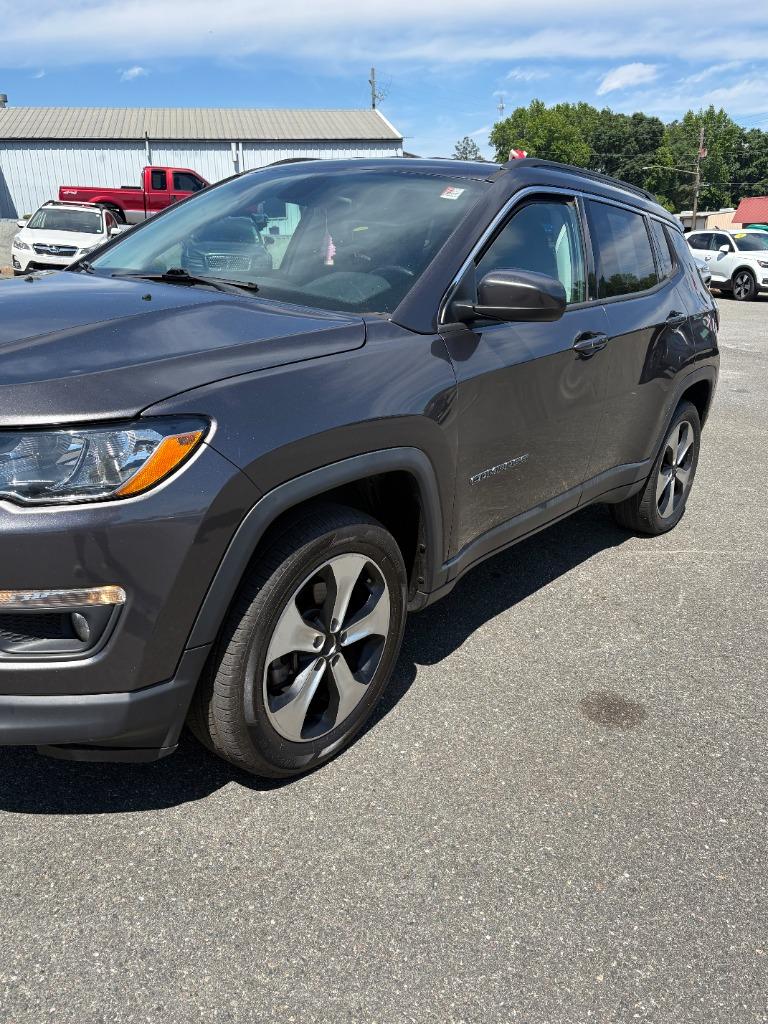 2018 Jeep Compass Latitude 4X4's photo